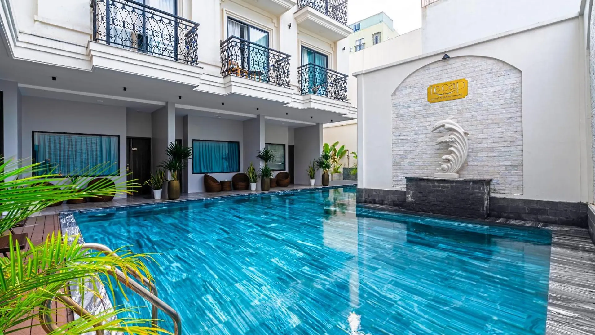 Le Cap Hotel & Apartment Da Nang 0*,