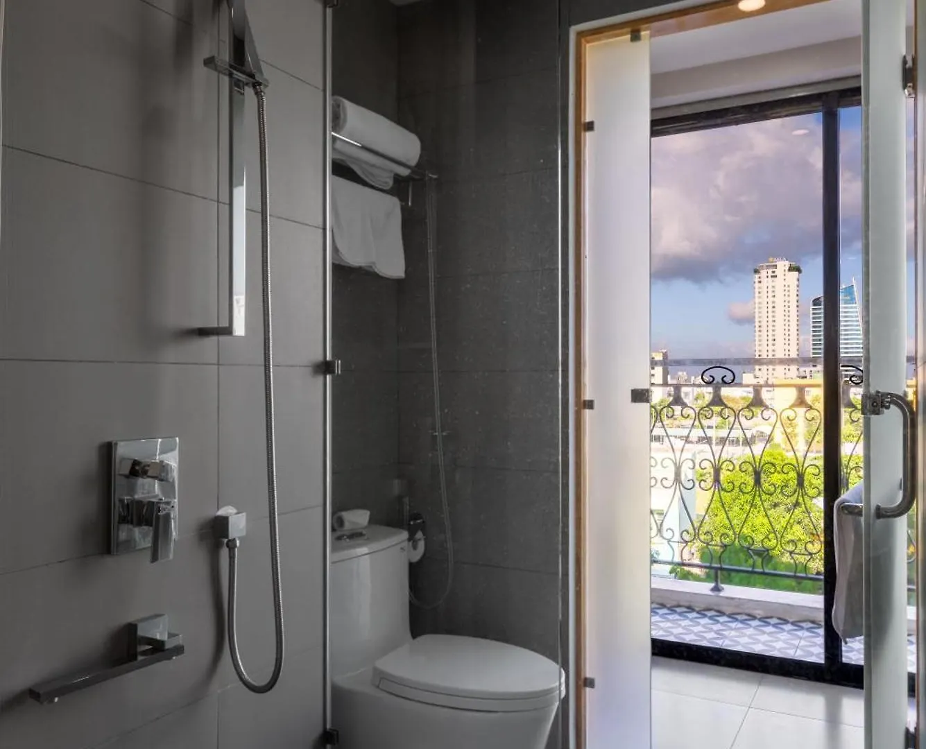 Le Cap Hotel & Apartment 岘港 0*,