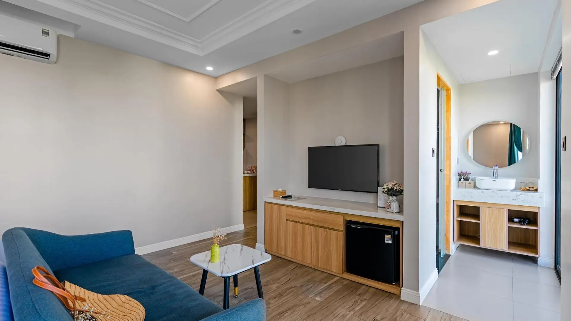 Le Cap Hotel & Apartment Da Nang 0*,