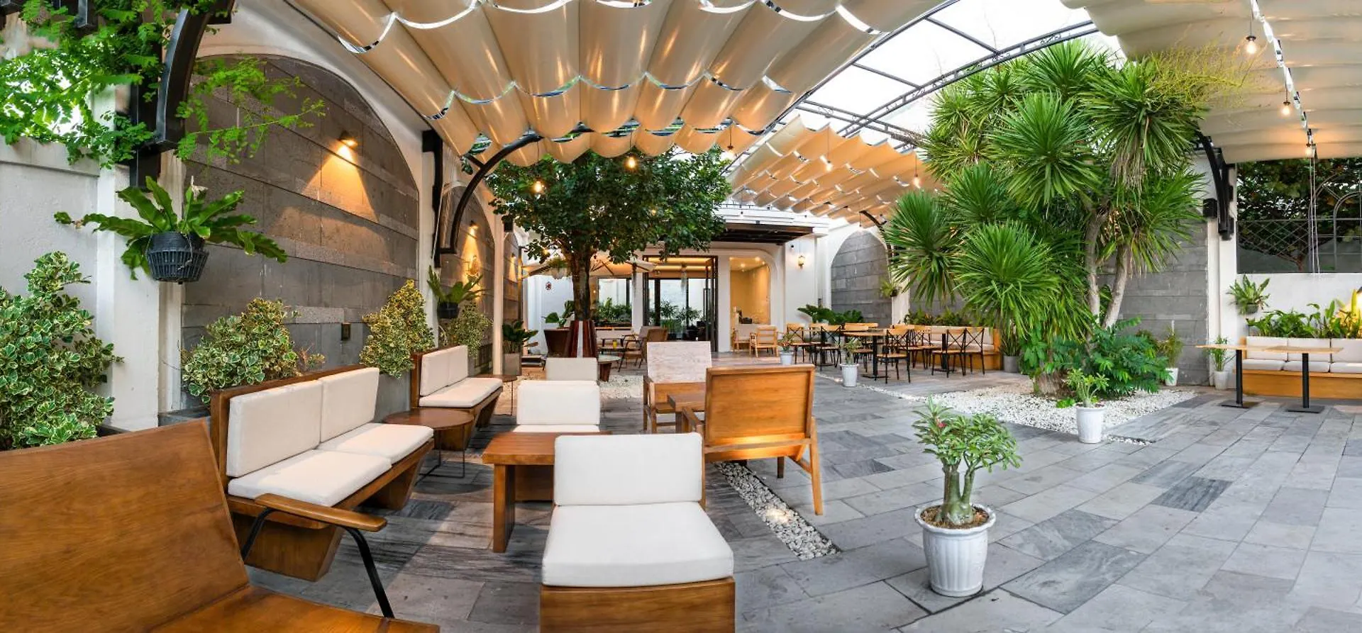 Le Cap Hotel & Apartment Da Nang 0*,  Vietnam