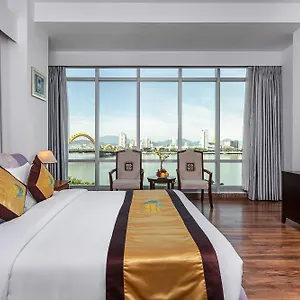 4* Hotel Riverside